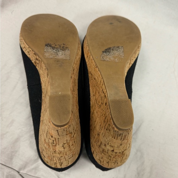 Cork Wedge Shoe Black - Picture 5 of 5